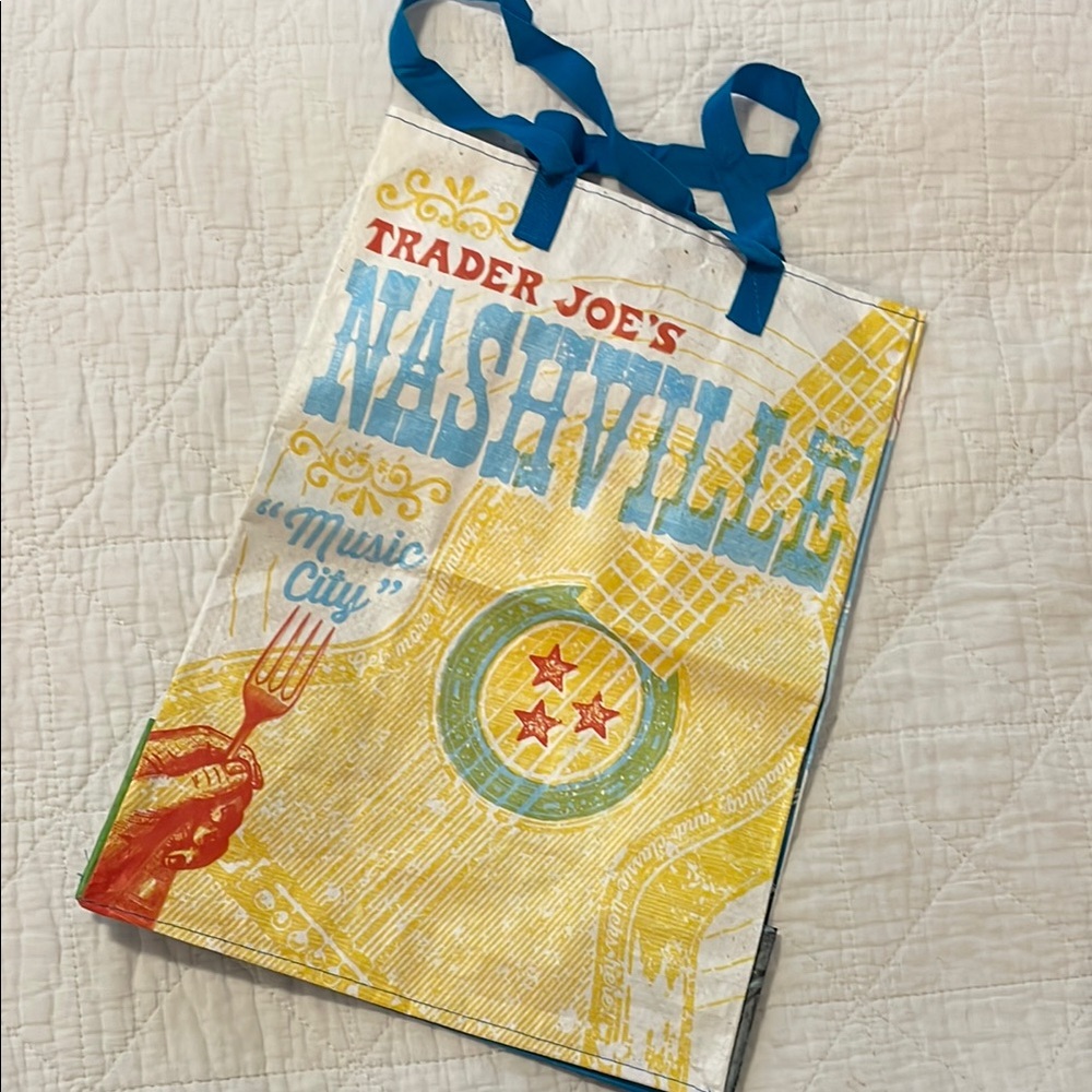 Trader Joe’s Nashville TN reusable shopping Tote Bag, NWT.